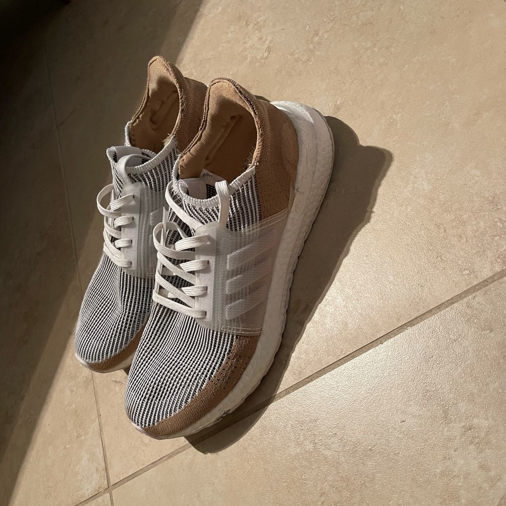 Adidas Ultraboost 20